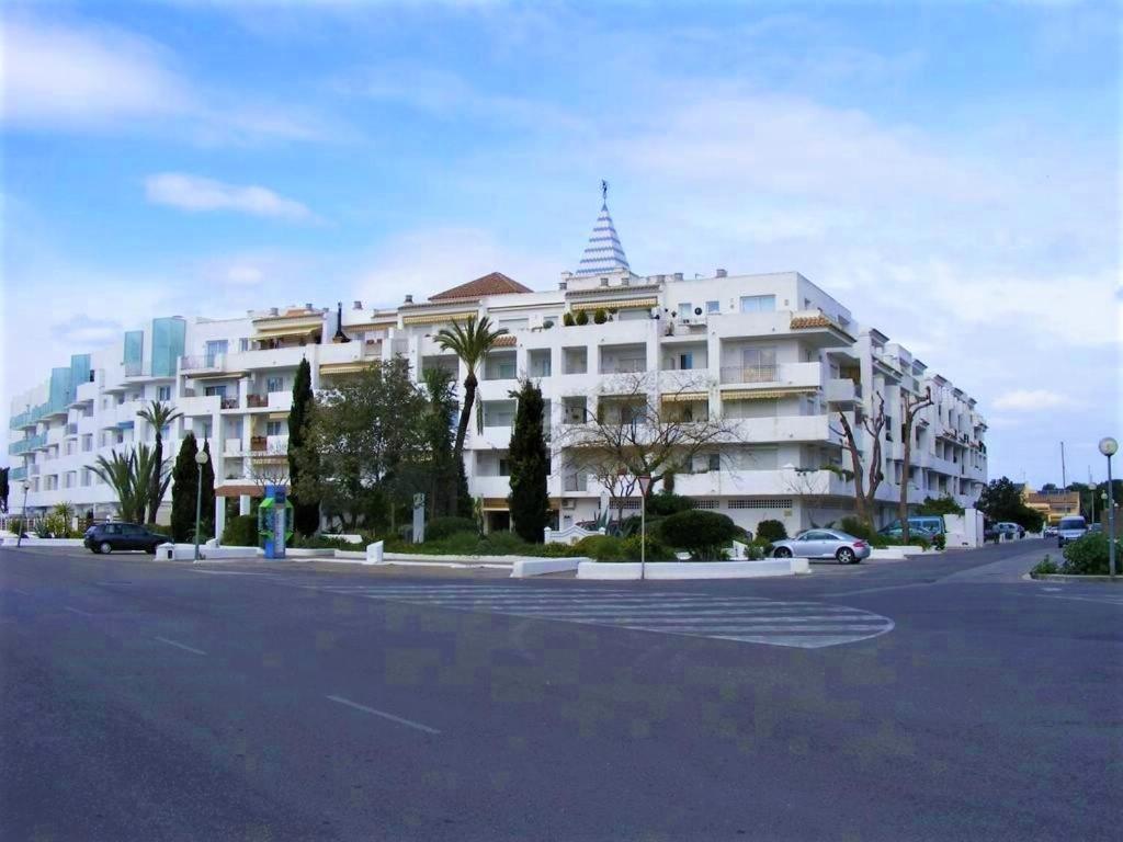Global Immo 3329 Royal Marine I Apartment Росес Екстериор снимка